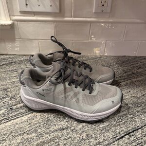 Women’s Oboz Katabatic Low Size 9